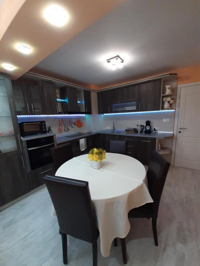Luny Apartment Ruse Luaran gambar