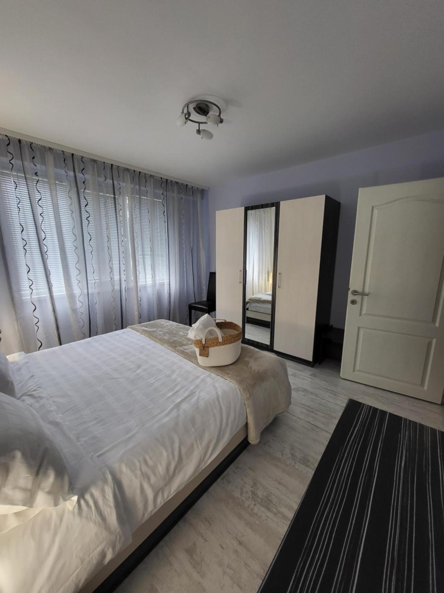 Luny Apartment Ruse Luaran gambar