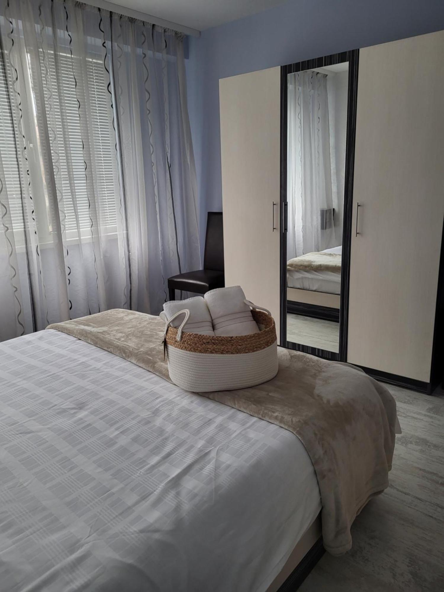 Luny Apartment Ruse Luaran gambar